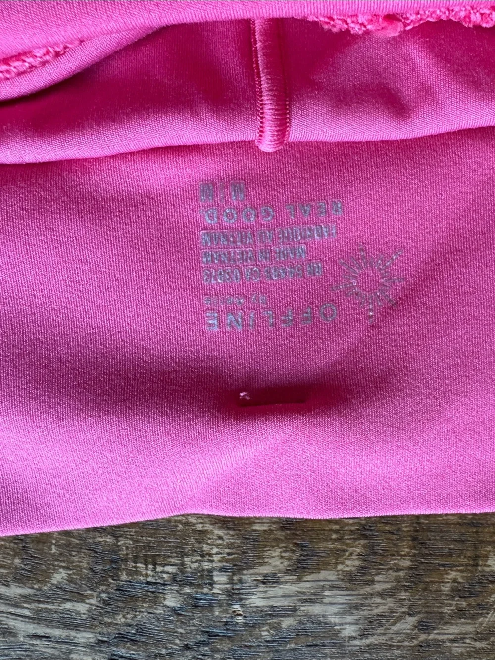 Bright Pink Pleated Skirt - Picture 2 of 3